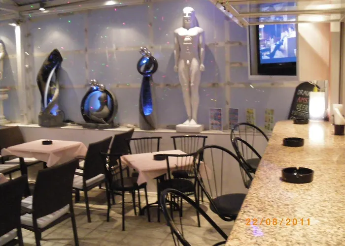 Elite Apartments